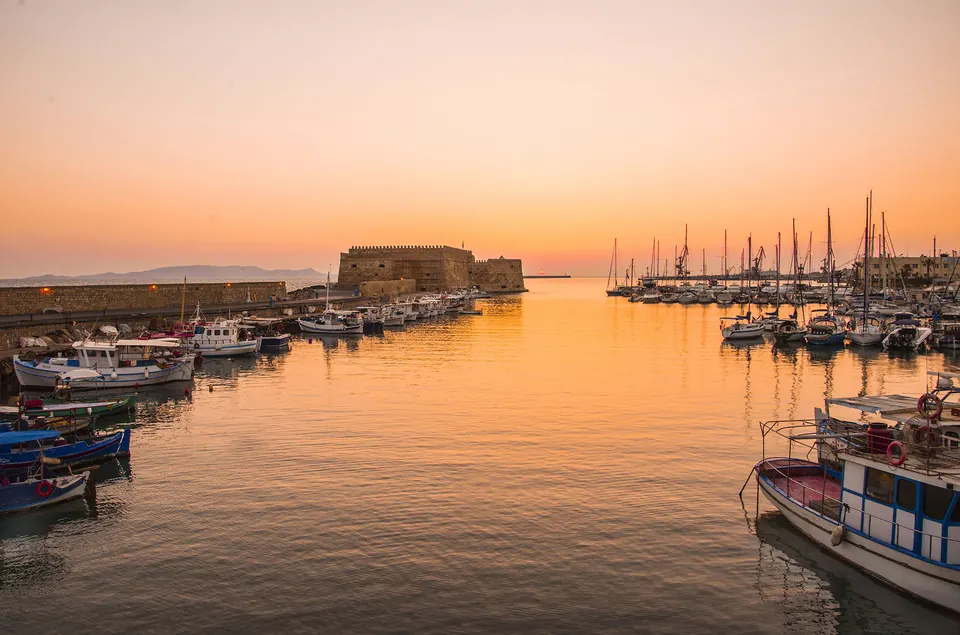 Sunset over the Venetian harbour